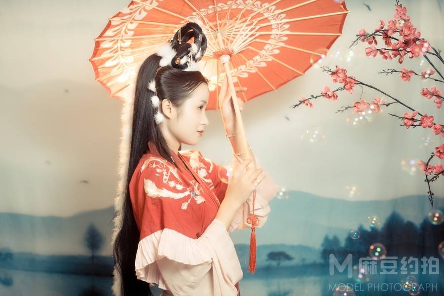 汉服模特