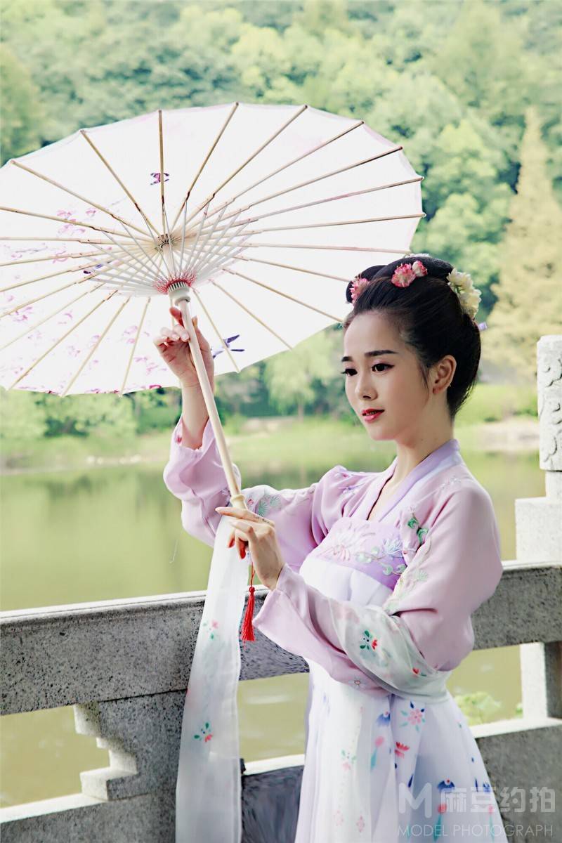 孕照模特