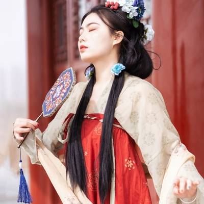 汉服模特