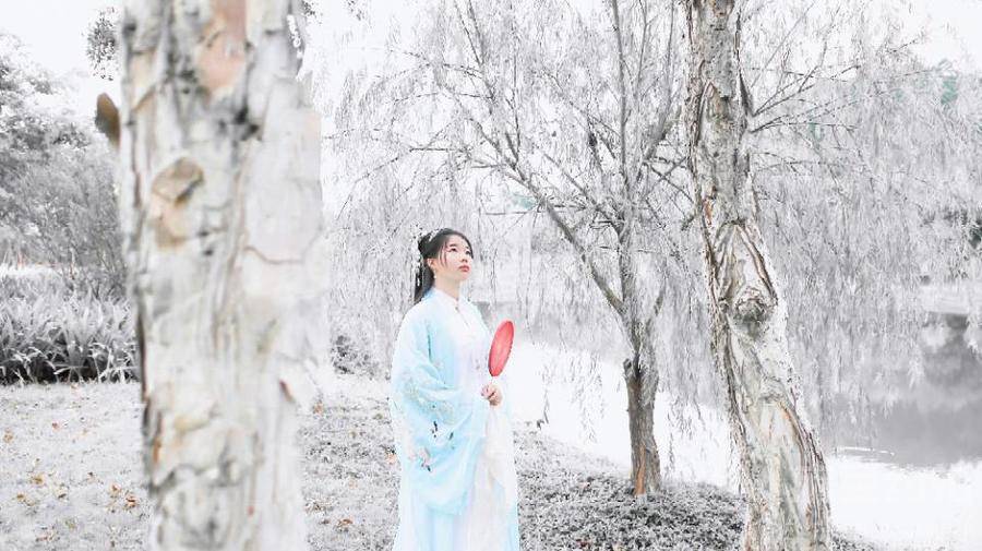 汉服模特