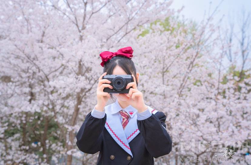 校园模特