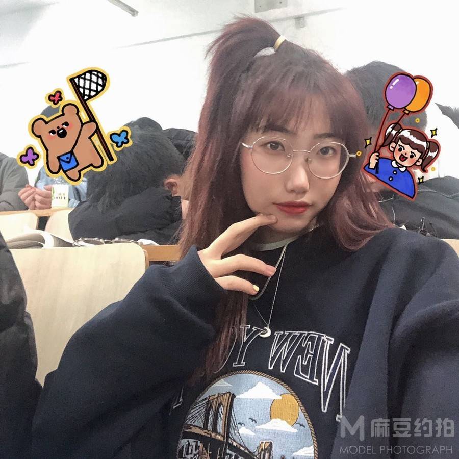 校园模特