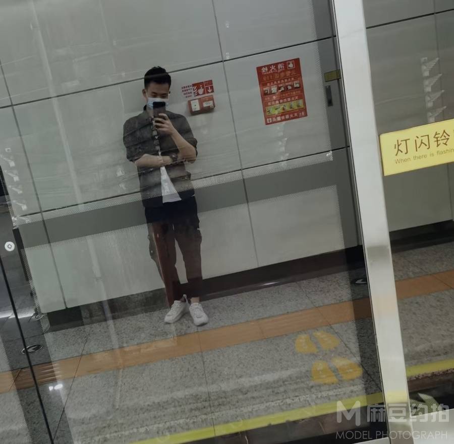 情侣模特