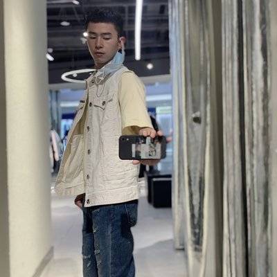 纪实模特