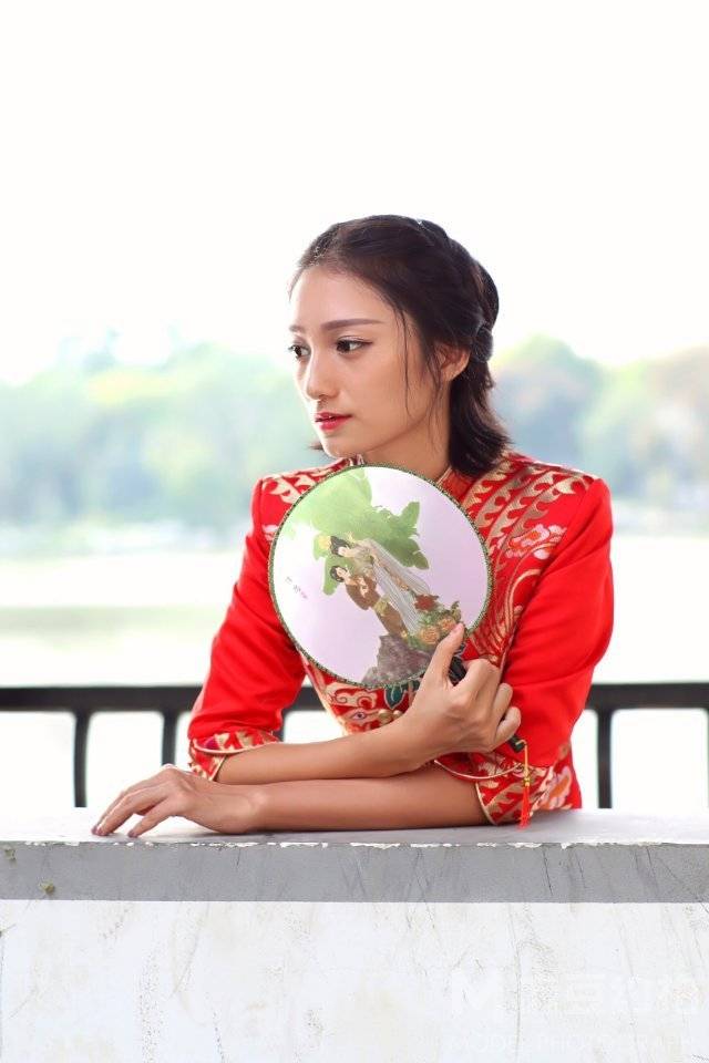 汉服模特
