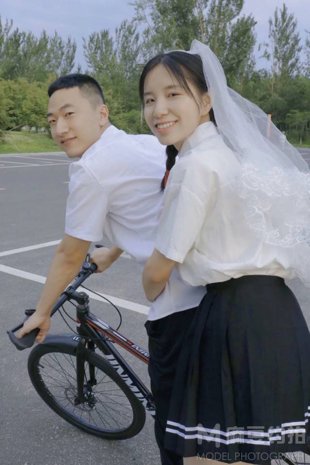 情侣模特