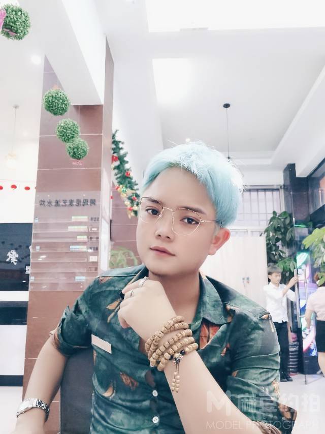 时尚模特
