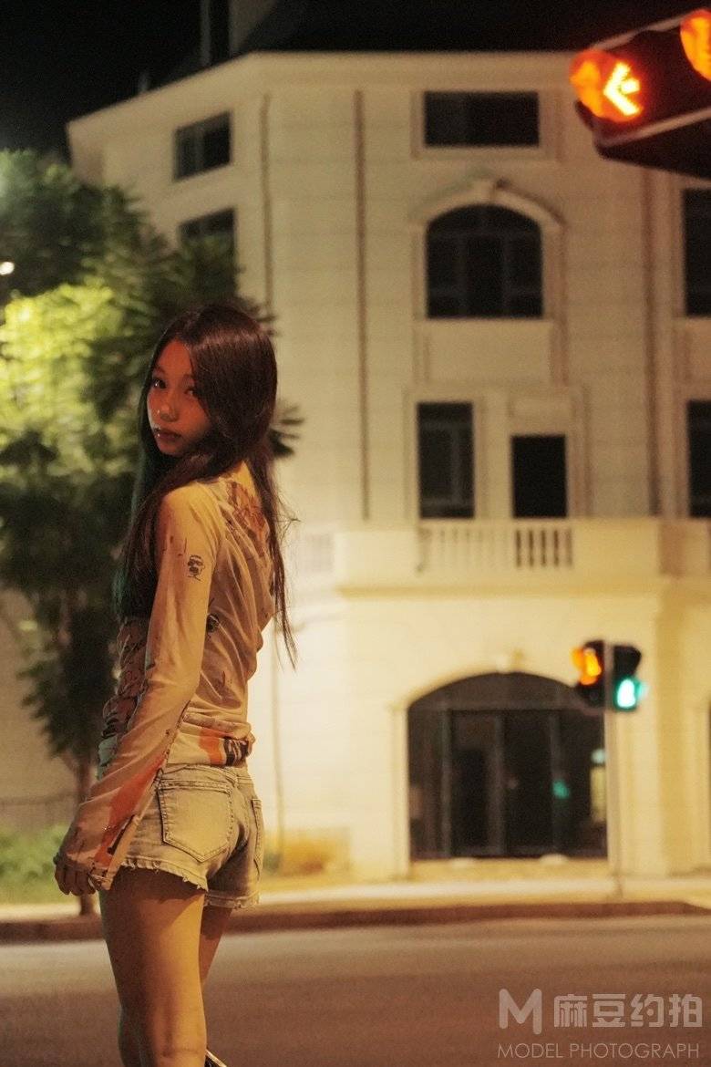 夜景模特