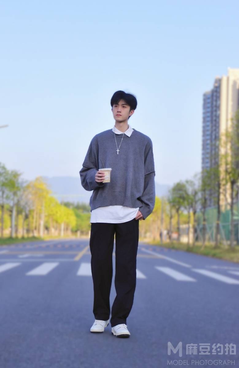 校园模特