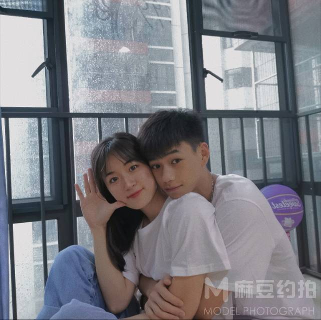 情侣模特