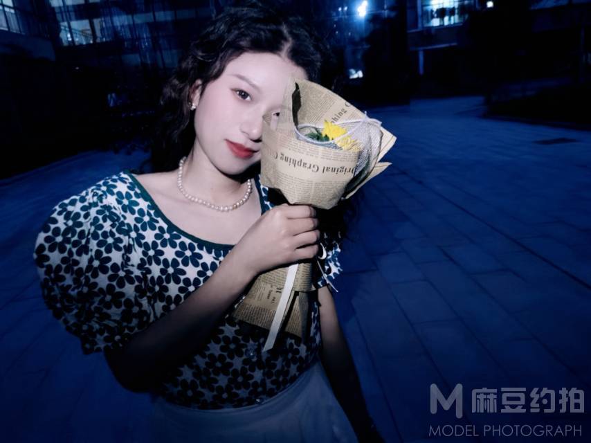 校园模特