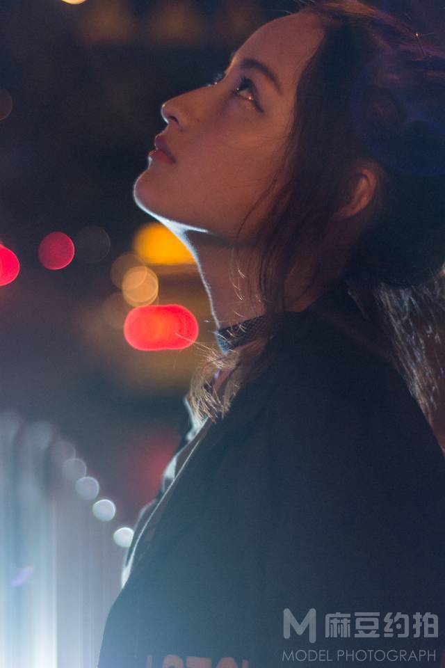 夜景模特