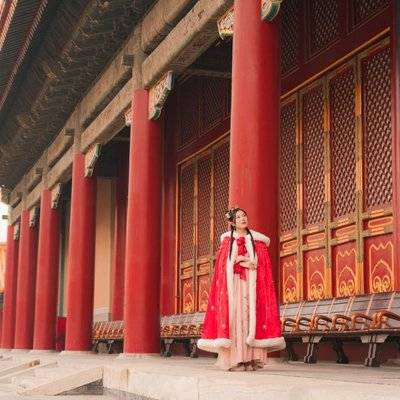 汉服模特