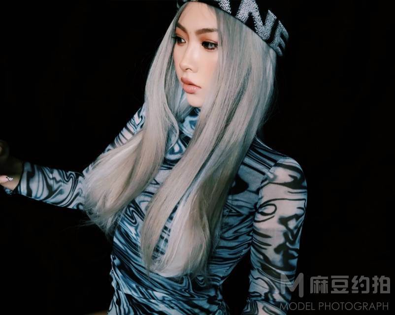 暗黑模特