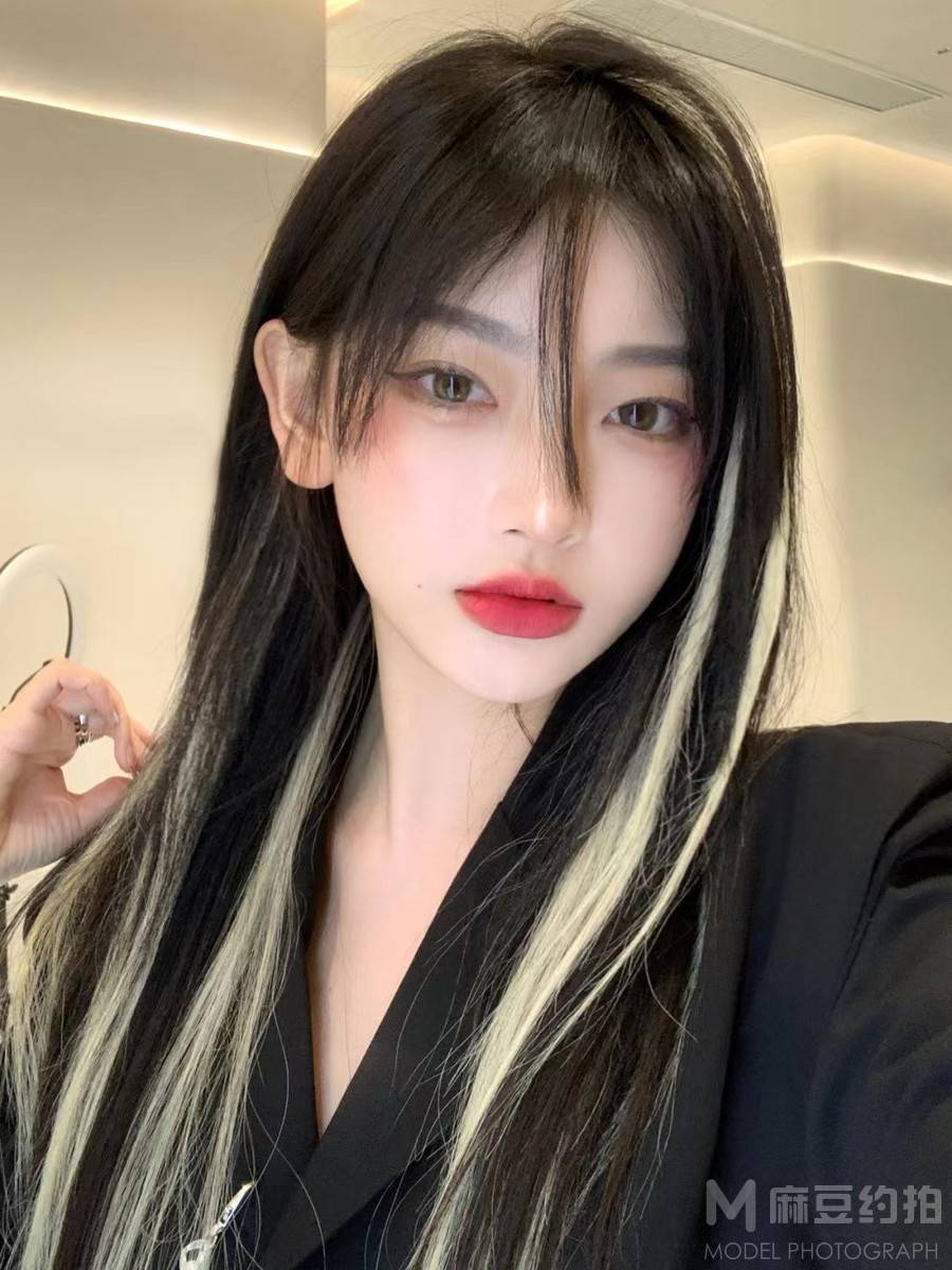 清新模特