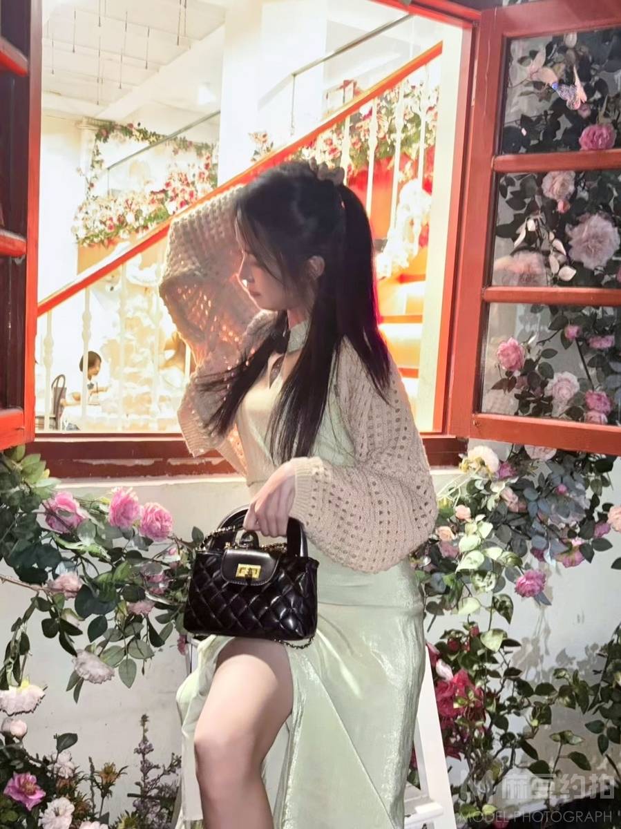纪实模特