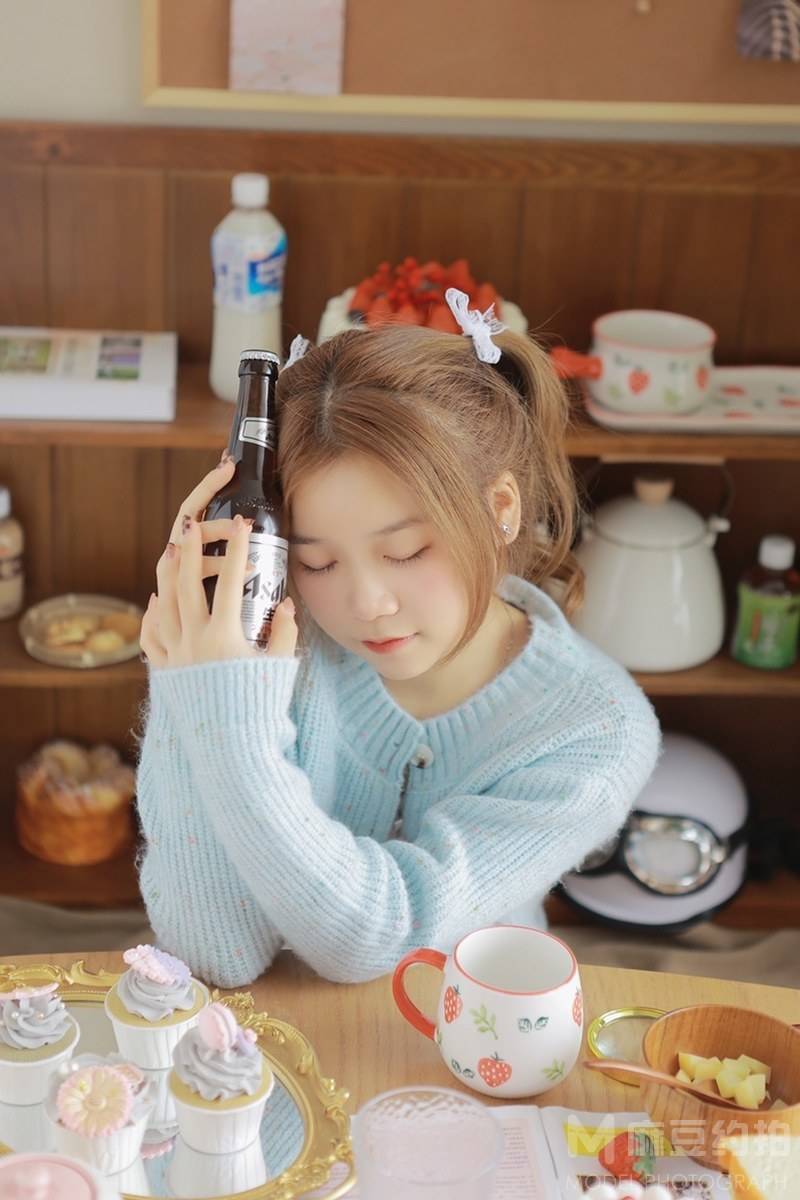胶片模特