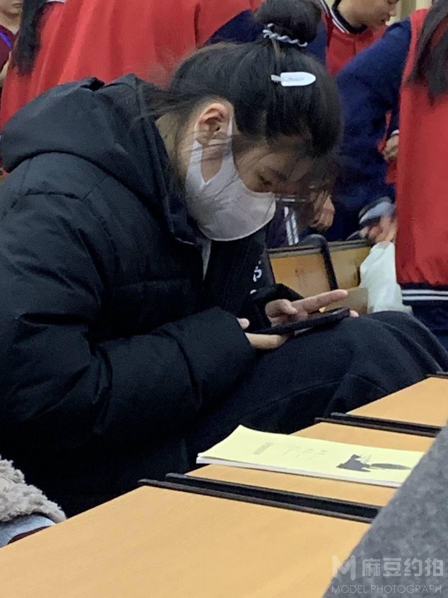 校园模特