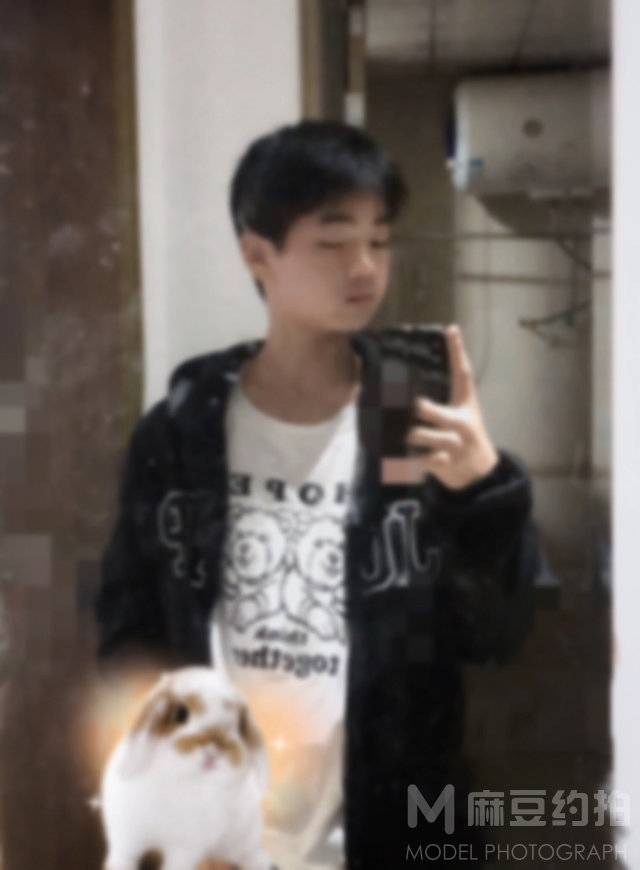 纪实模特