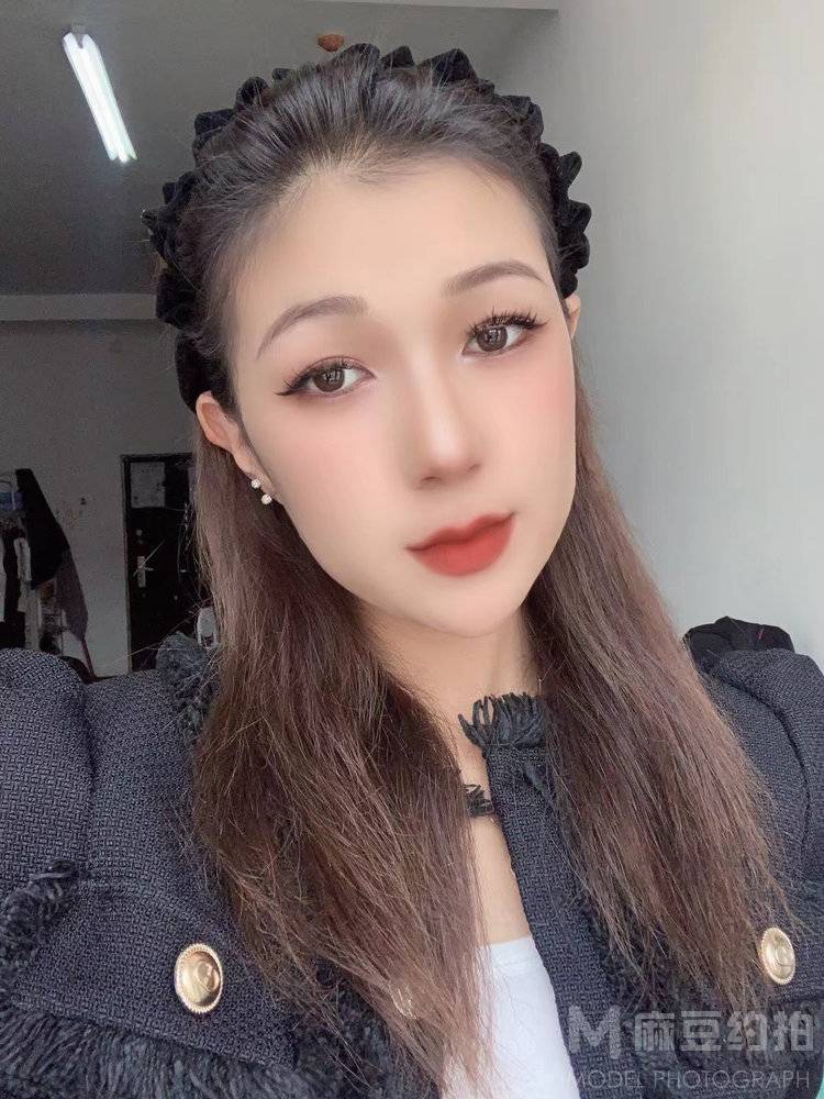 情侣模特