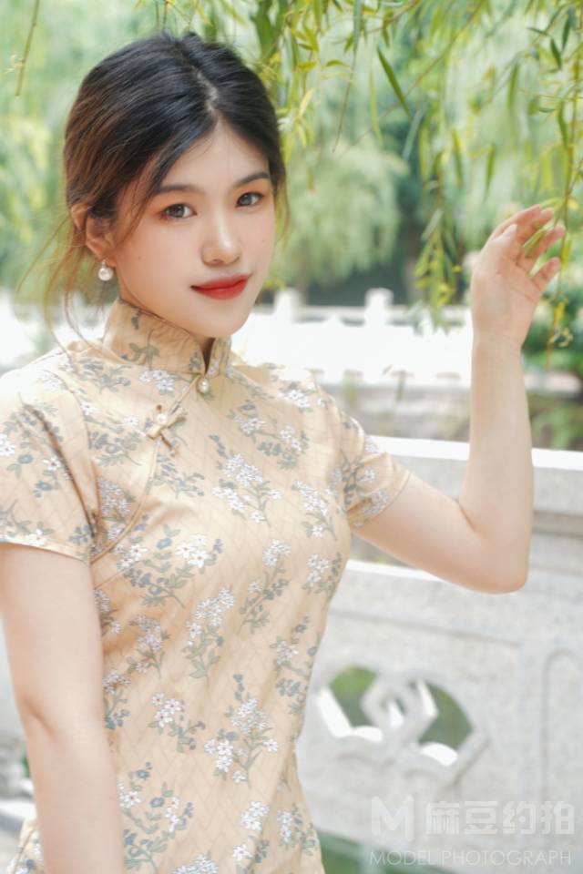 民国模特