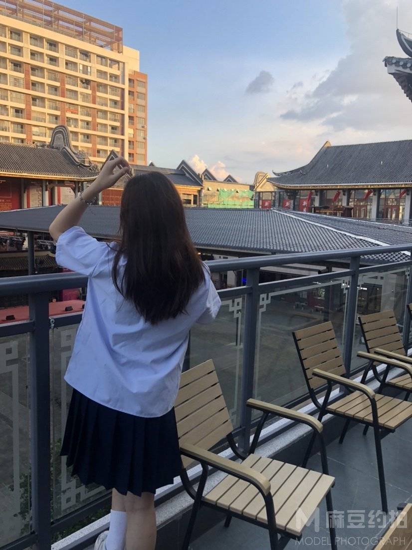 校园模特