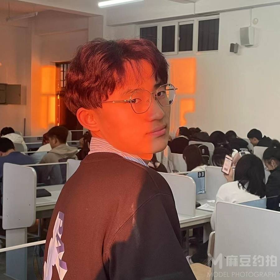 纪实模特