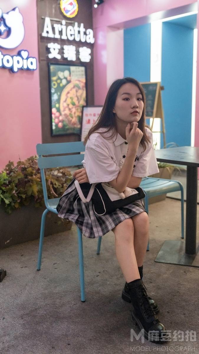 妆容模特
