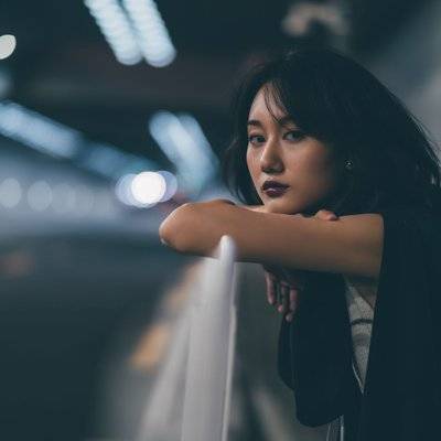 情绪模特