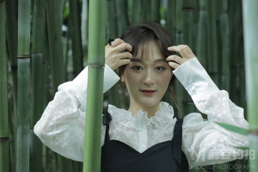 妆容模特