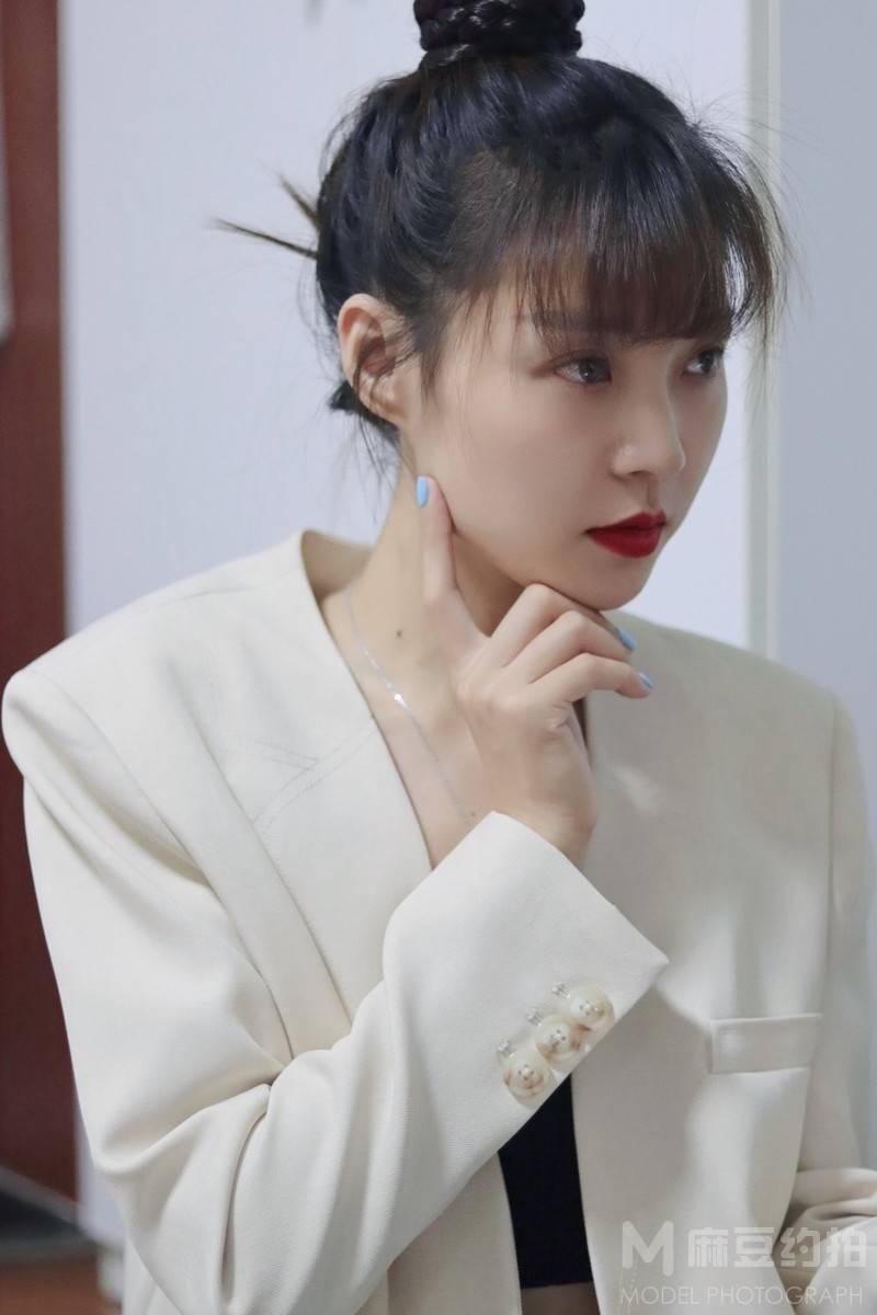 纪实模特