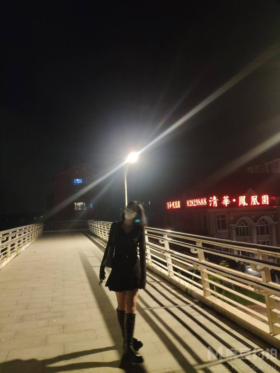 民国模特