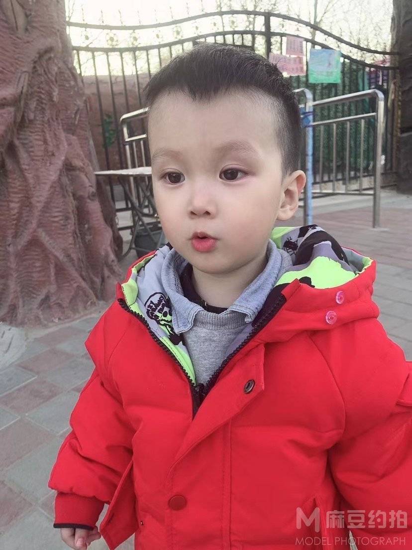 儿童摄影模特