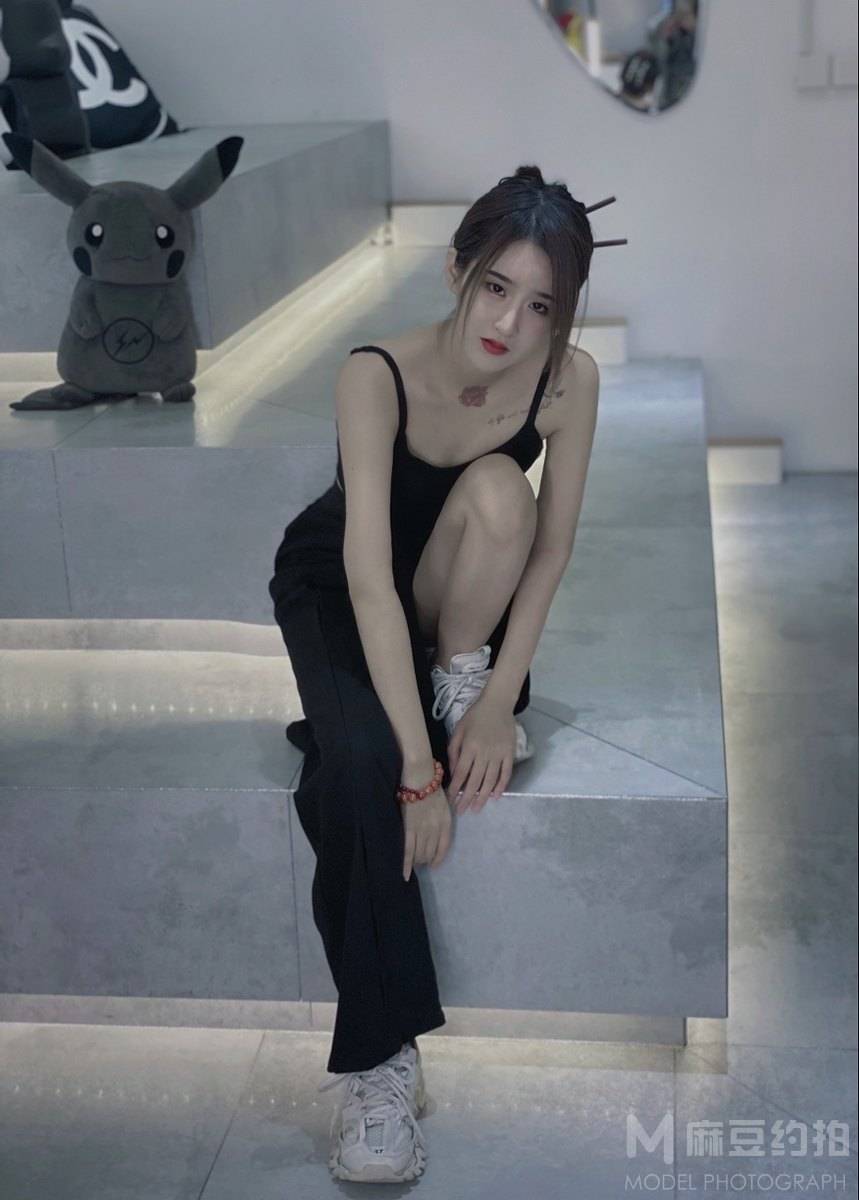 暗黑模特