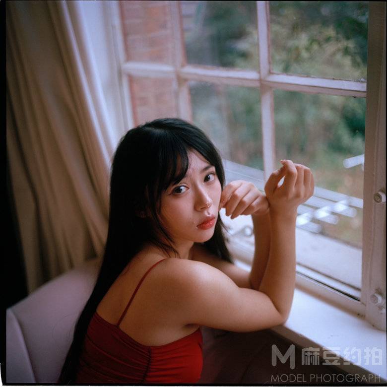 胶片模特