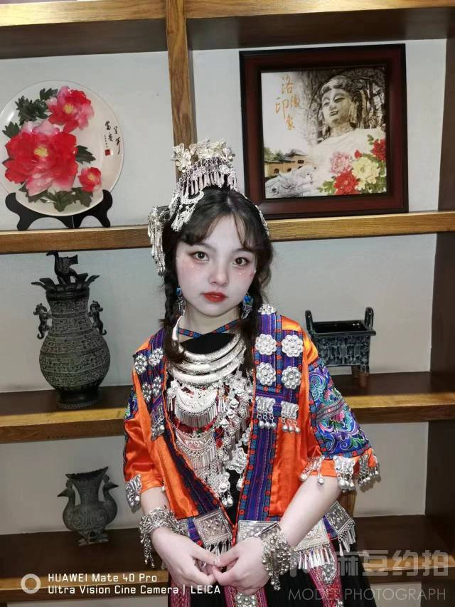 校园模特