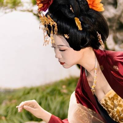 汉服模特
