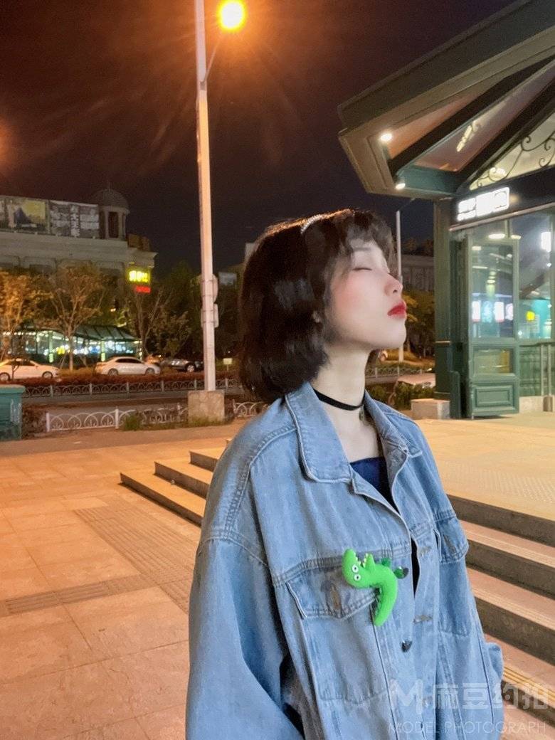 妆容模特