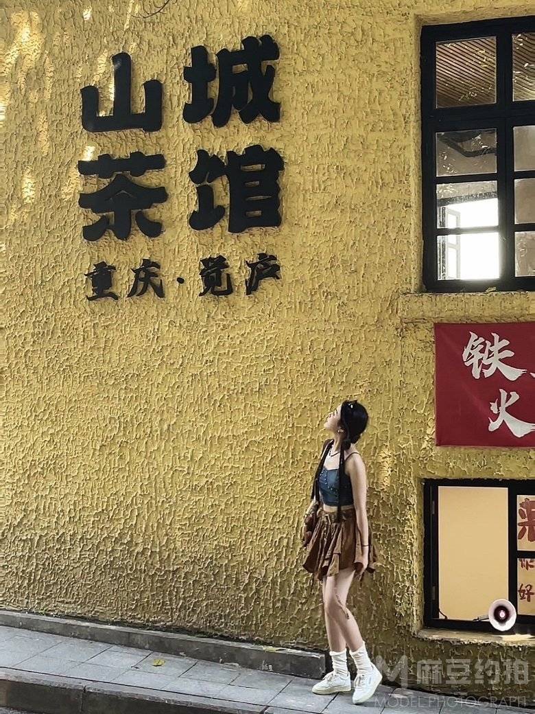 夜景模特
