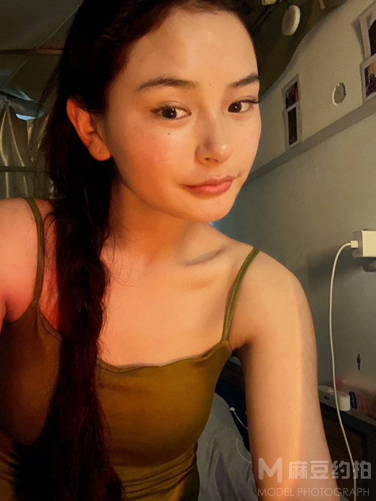 纪实模特