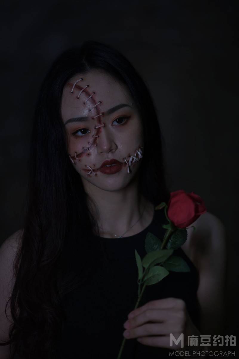 暗黑模特