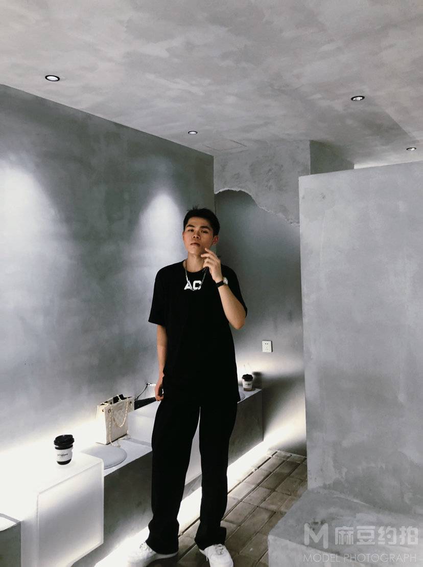 暗黑模特