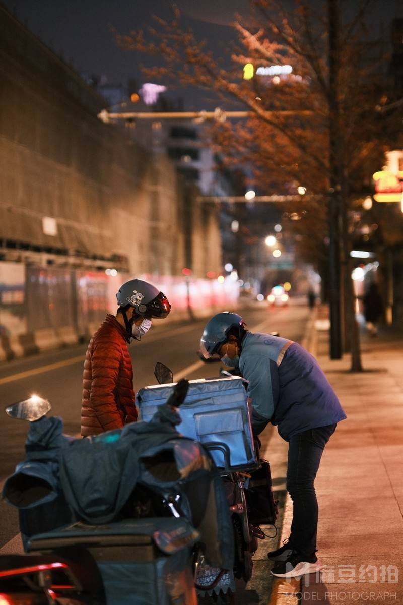 夜景模特