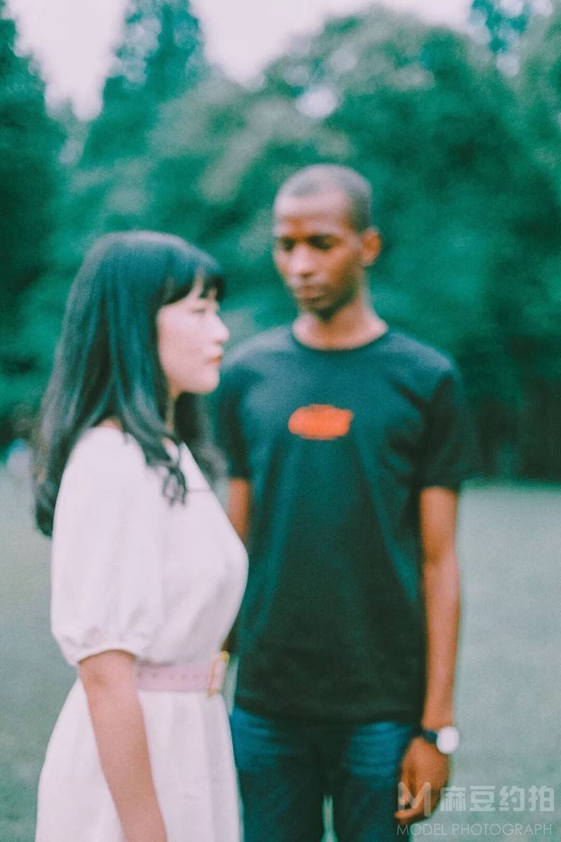 胶片模特