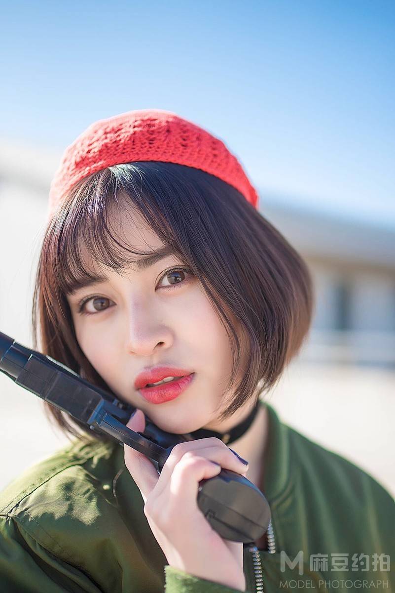 情绪模特