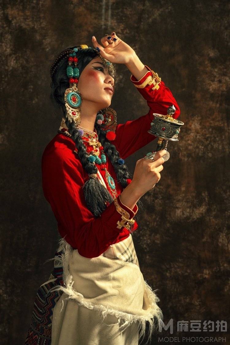 妆容模特