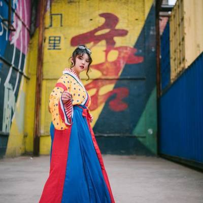 汉服模特