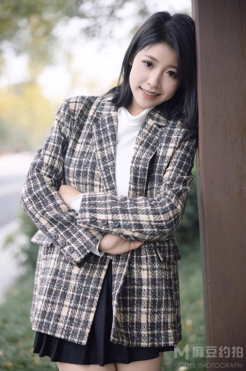黑白模特