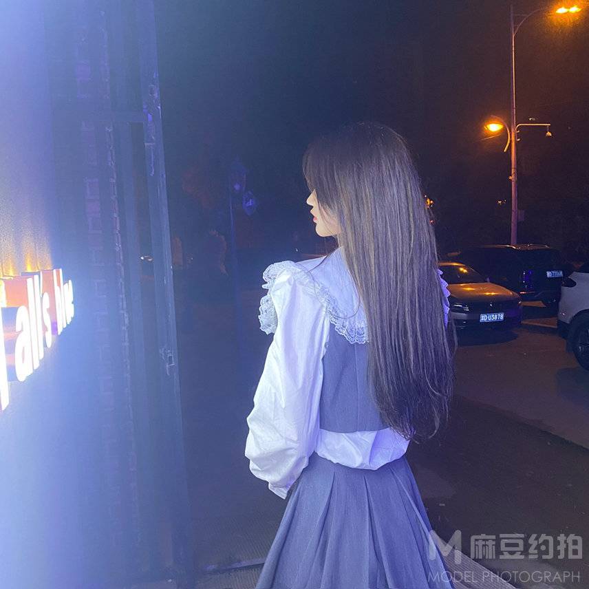 夜景模特