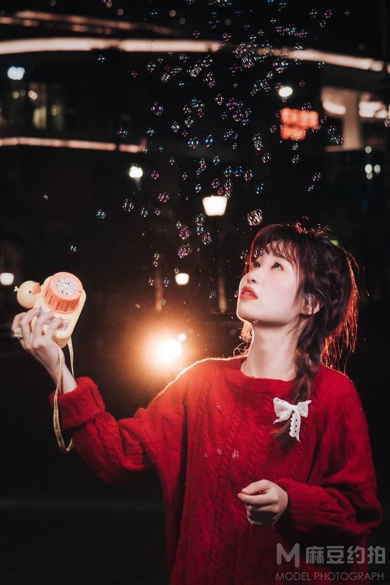 夜景模特